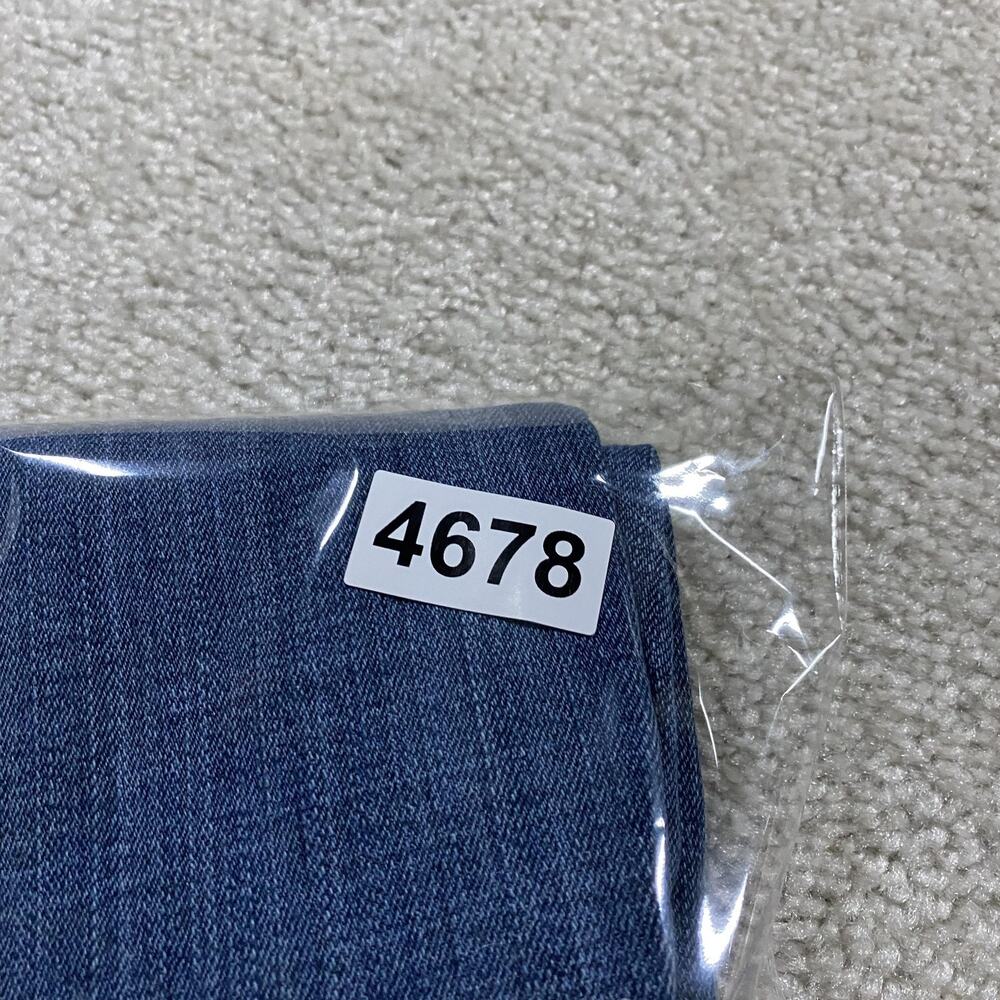 American Eagle Jeans Womens 10 Blue Favorite Boyfriend Stretch Relaxed Wide Leg - Picture 12 of 12